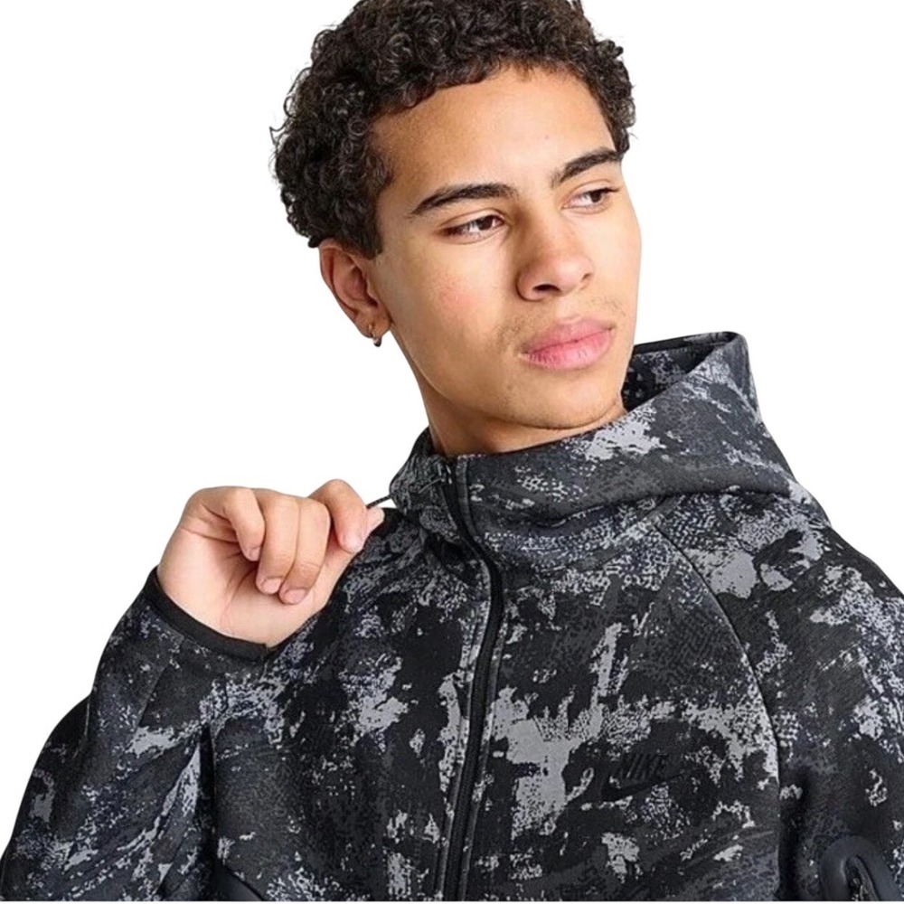 Nike Tech Fleece Glitch Camo Full-Zip Hoodie Mens XL Black/Grey HV5055-060 NWT